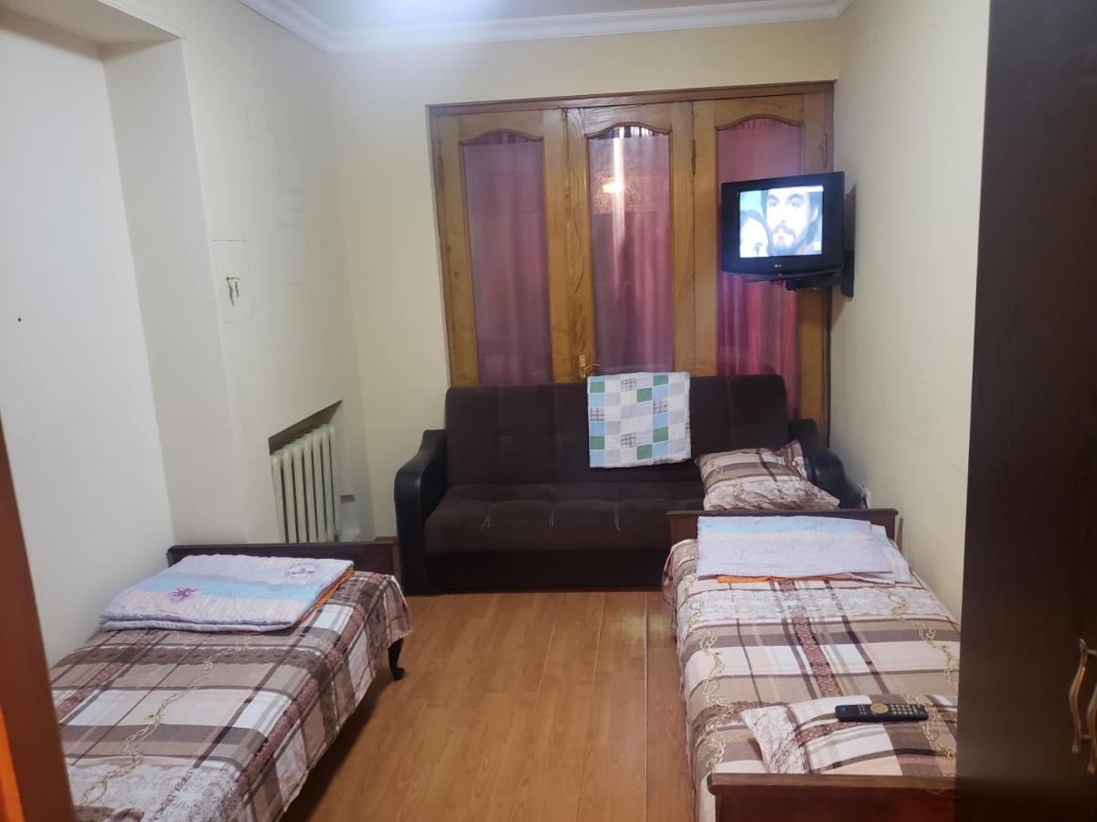 Intercity Hostel Batumi Eksteriør bilde