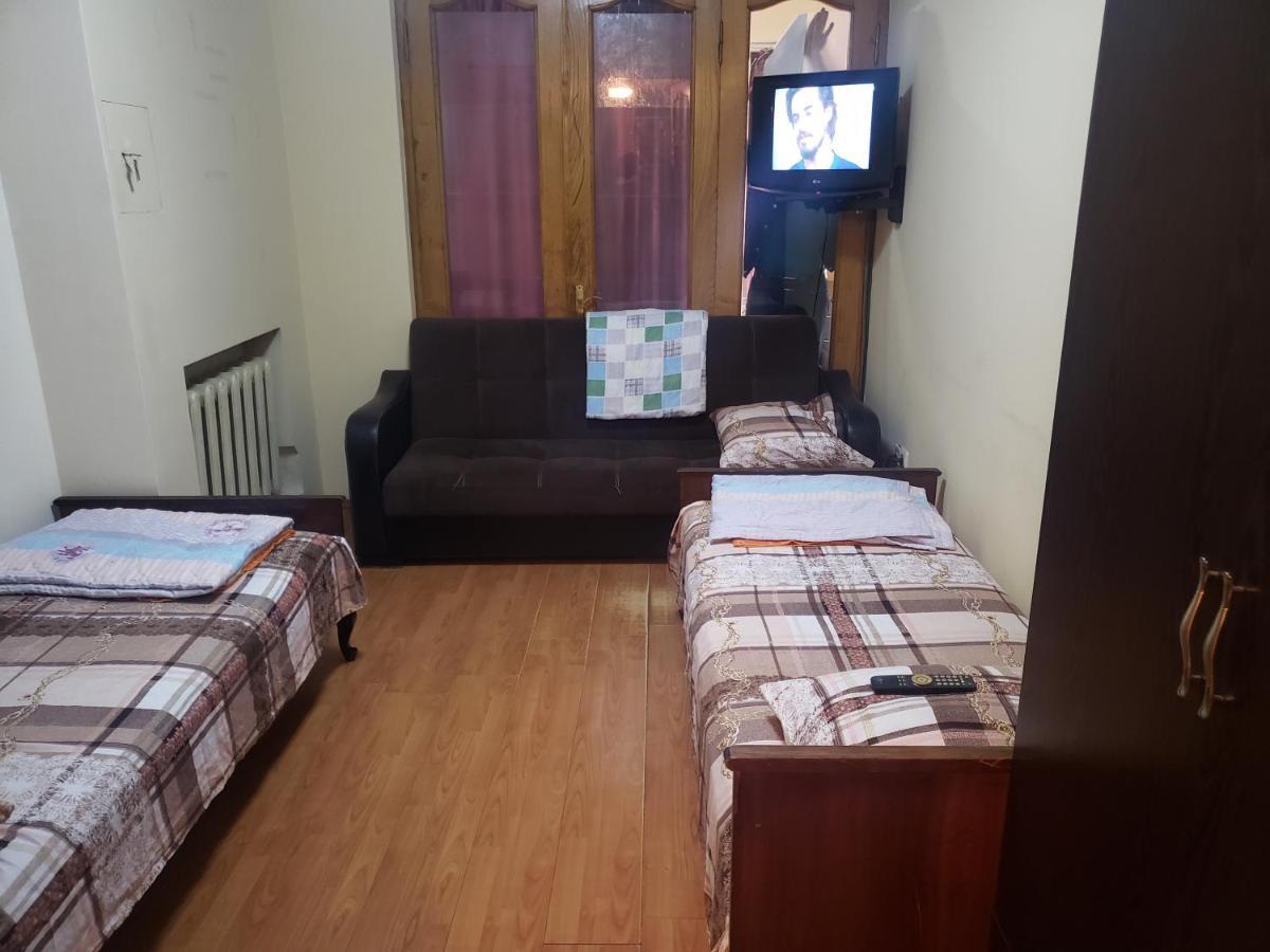 Intercity Hostel Batumi Eksteriør bilde